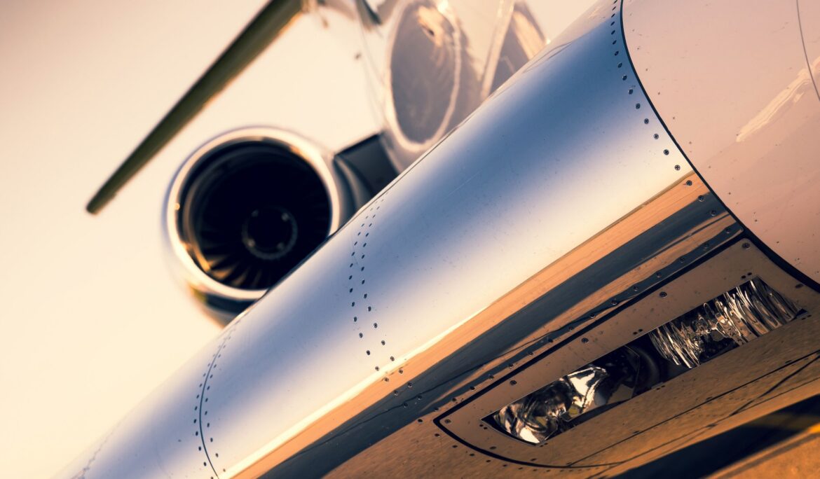 Understanding the Differences: Mid-Size vs. Super Mid-Size Private Jets